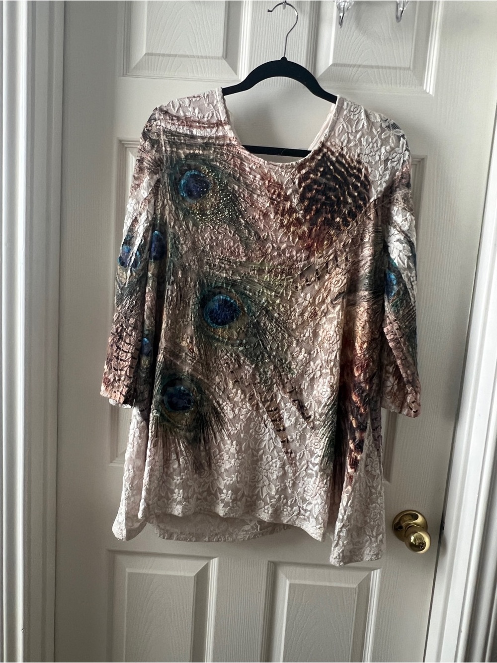 Peacock-Print Textured Long-Sleeve Top in Beige